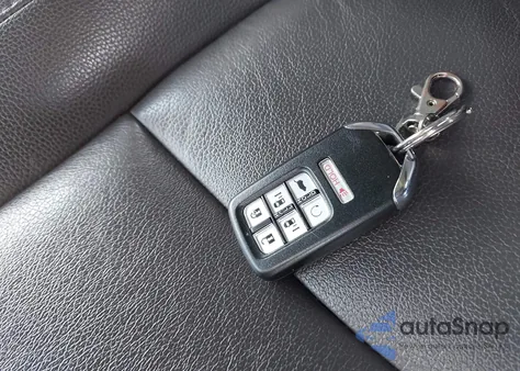 2020 Honda Odyssey Ex-L/Ex-L W/Navi Res from USA, damaged, VIN 5FNRL6H71LB073564